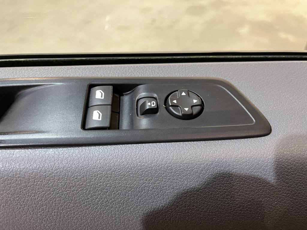 Citroen Jumpy 1.6 BlueHDI 95 Club XS / Euro 6 / Airco / Cruise Control / Trekhaak / Imperiaal / PDC / 3-Zits 12