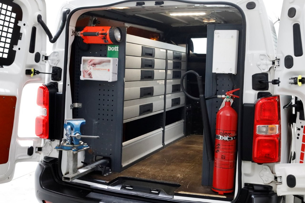 Citroen Jumpy 1.6 BlueHDI E6 M Automaat Airco/Inrichting/230V 09-2018 11