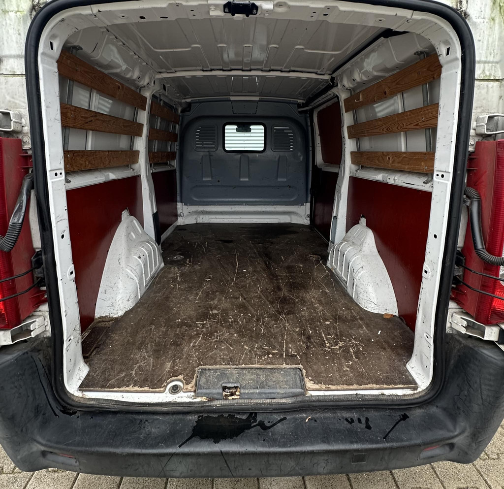 Citroen Jumpy 12 1.6 HDI L2H1 10