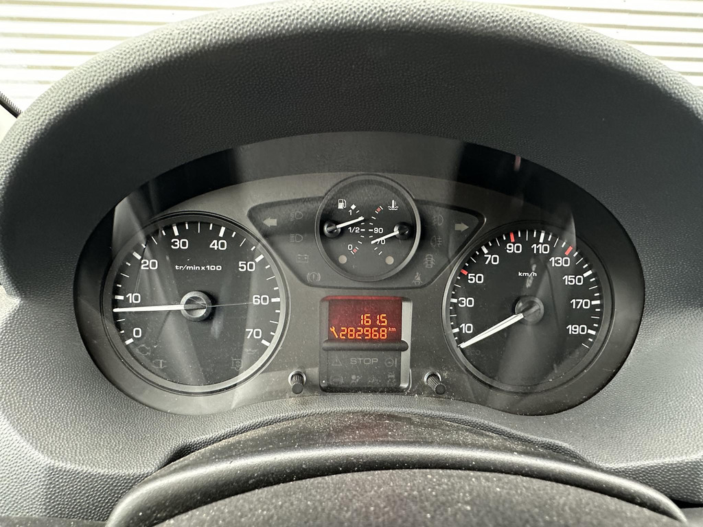 Citroen Jumpy 12 1.6 HDI L2H1 8