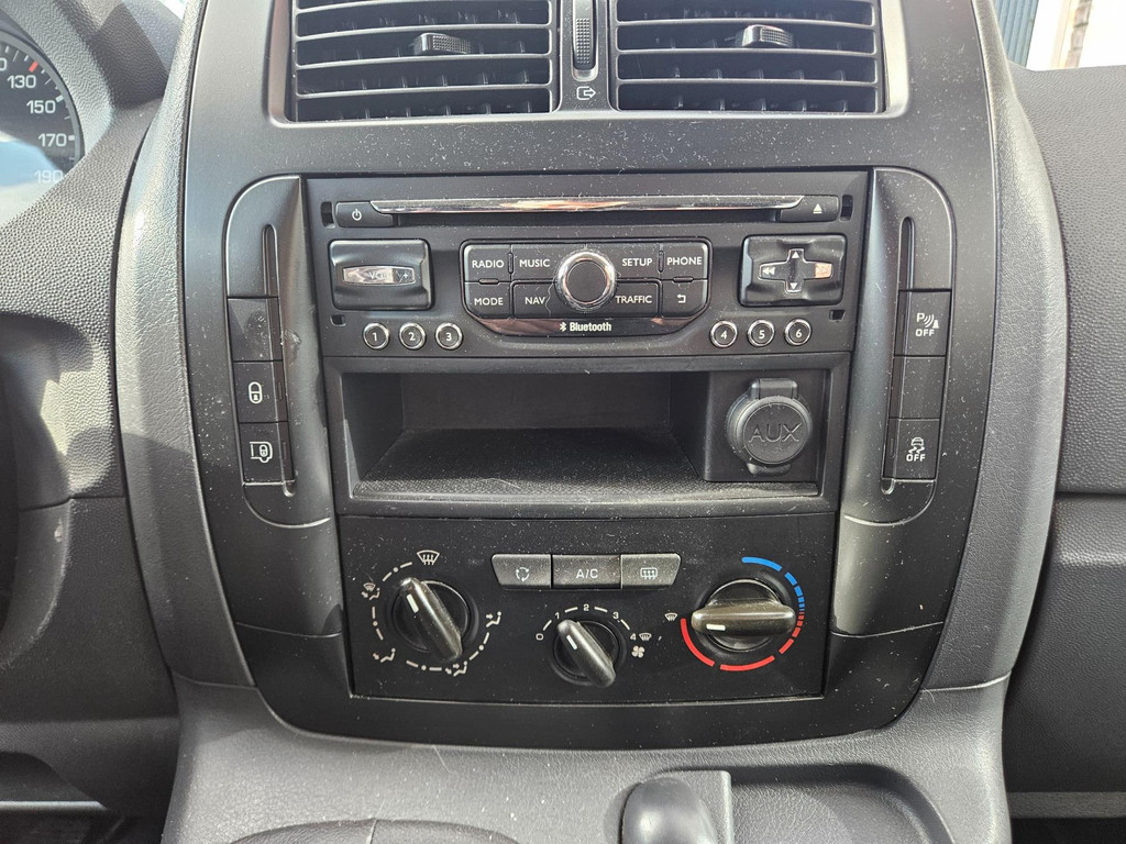 Citroen Jumpy 12 2.0 HDI L2H1 Economy DC Rolstoelbus! Draaibare Stoel! 5-Zitplaatsen! Airco! Cruise Control! 19