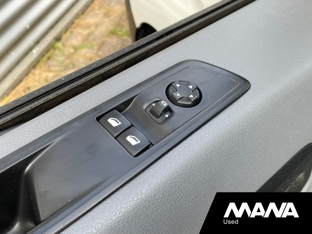 Citroen Jumpy 2.0 BlueHDI 120 XL L3H1 Club Airco Navi Carplay 10