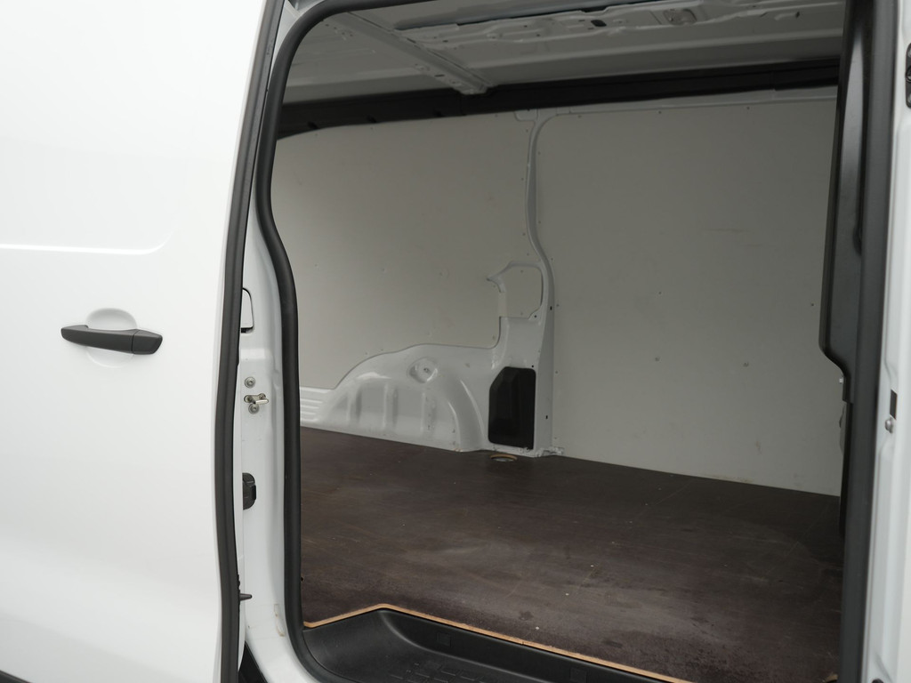 Citroen Jumpy 2.0 BlueHDI 145 L3 09-2023 16