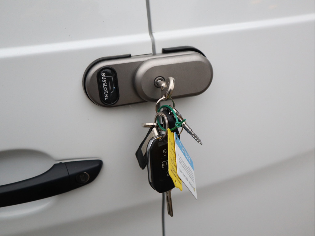 Citroen Jumpy 2.0 BlueHDI 177pk Euro 6 Automaat L2 Lang - Navi - Camera - Stoelverwarming 18