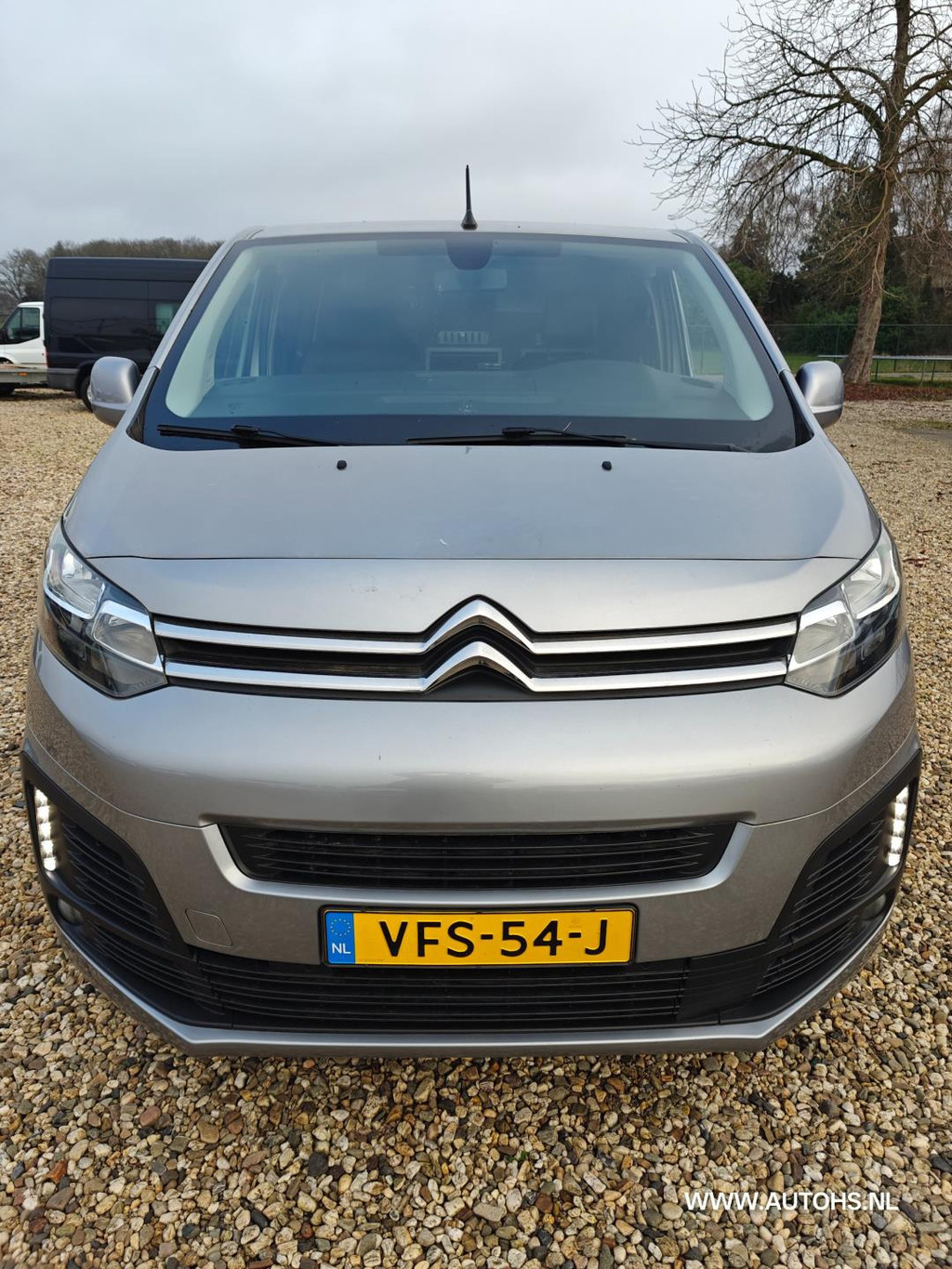 Citroen Jumpy 2.0 BlueHDI 180 PK AUTOMAAT , 1e Eig Ex overheid. Euro 6 , lengte 2 , honden inrichting , 8