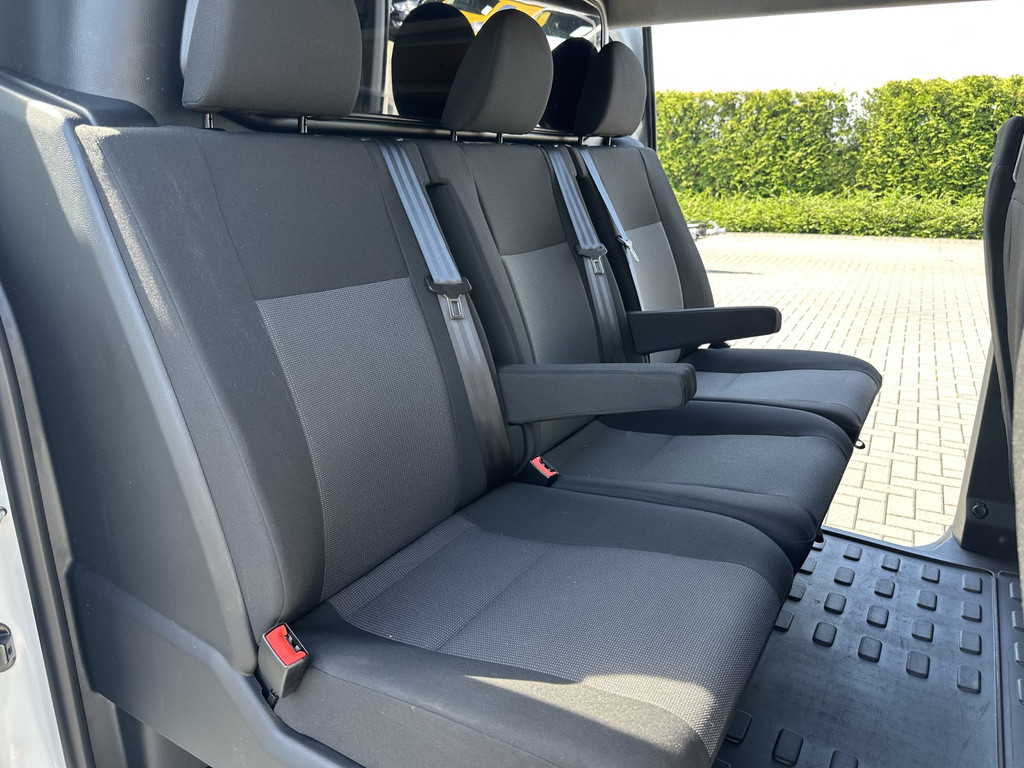 Citroen Jumpy 2.0 BlueHDI 180 PK / AUTOMAAT / L3H1 / DUBBEL CABINE / 2x SCHUIFDEUR / TREKHAAK / CAMERA / BLIND SPOT / ECC / CRUISE / 6 PERSOONS 7