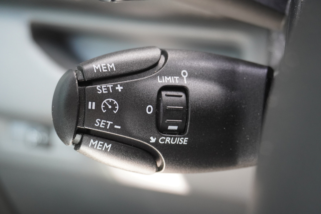 Citroen Jumpy 2.0 BlueHDI 180PK Automaat L2 EURO 6 - Airco - Cruise - Camera - ⬠19.950,- Excl. 18