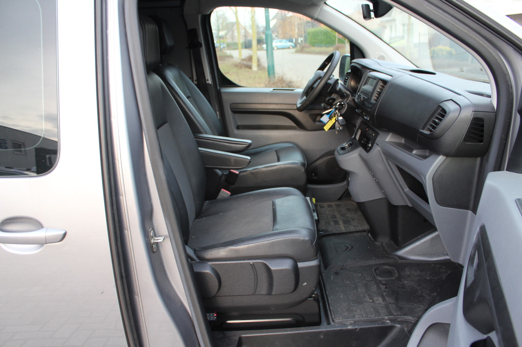 Citroen Jumpy 2.0 BlueHDI 180PK E6 Automaat M Club L2 -- professionele honden inrichting -- 21