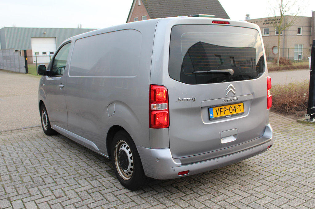 Citroen Jumpy 2.0 BlueHDI 180PK E6 Automaat M Club L2 -- professionele honden inrichting -- 7