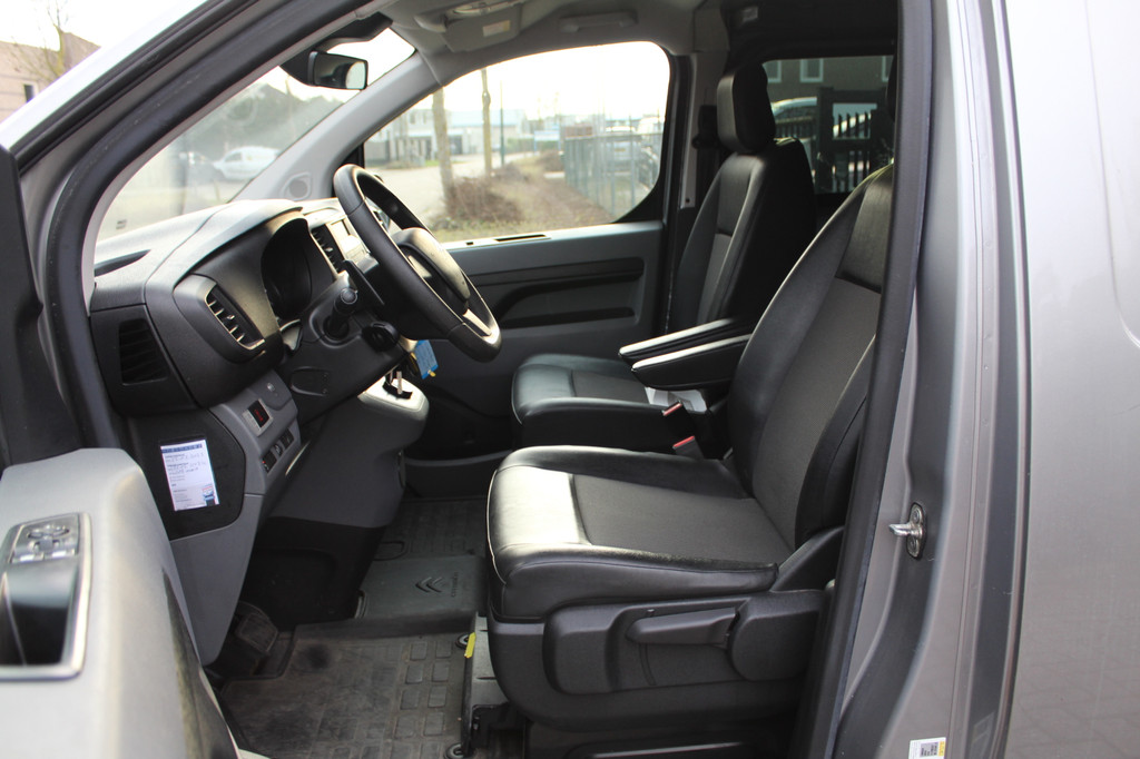 Citroen Jumpy 2.0 BlueHDI 180PK E6 Automaat M Club L2 Export price â¬10.900,- // Dog transport 12