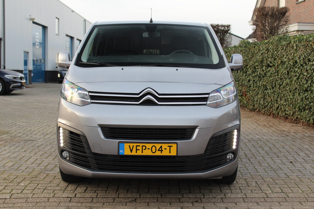 Citroen Jumpy 2.0 BlueHDI 180PK E6 Automaat M Club L2 Export price â¬10.900,- // Dog transport 15