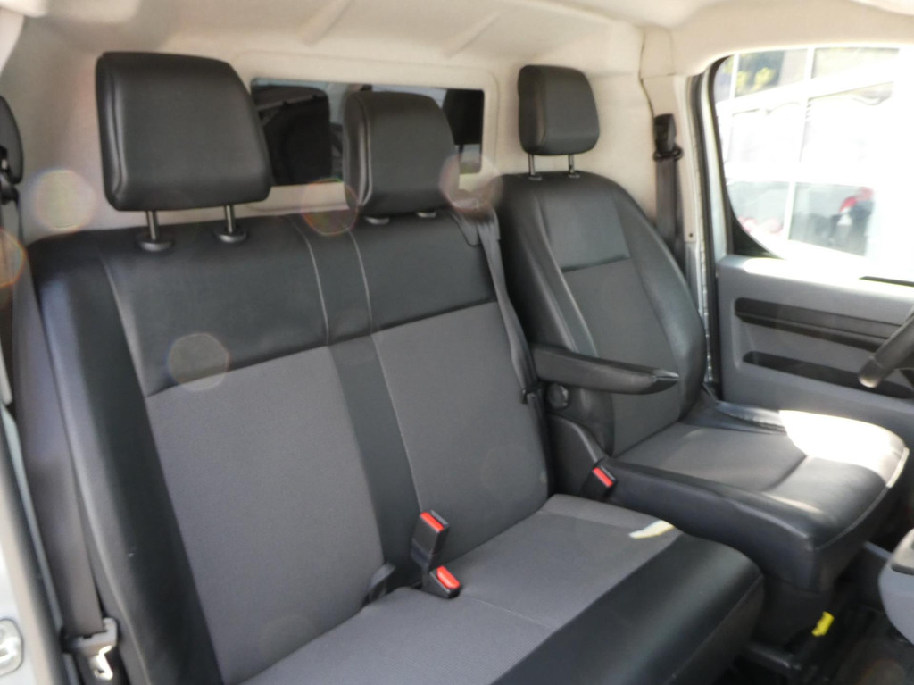 Citroen Jumpy 2.0 BlueHDI 180 pk L2H1 automaat /airco /navigatie /camera 19