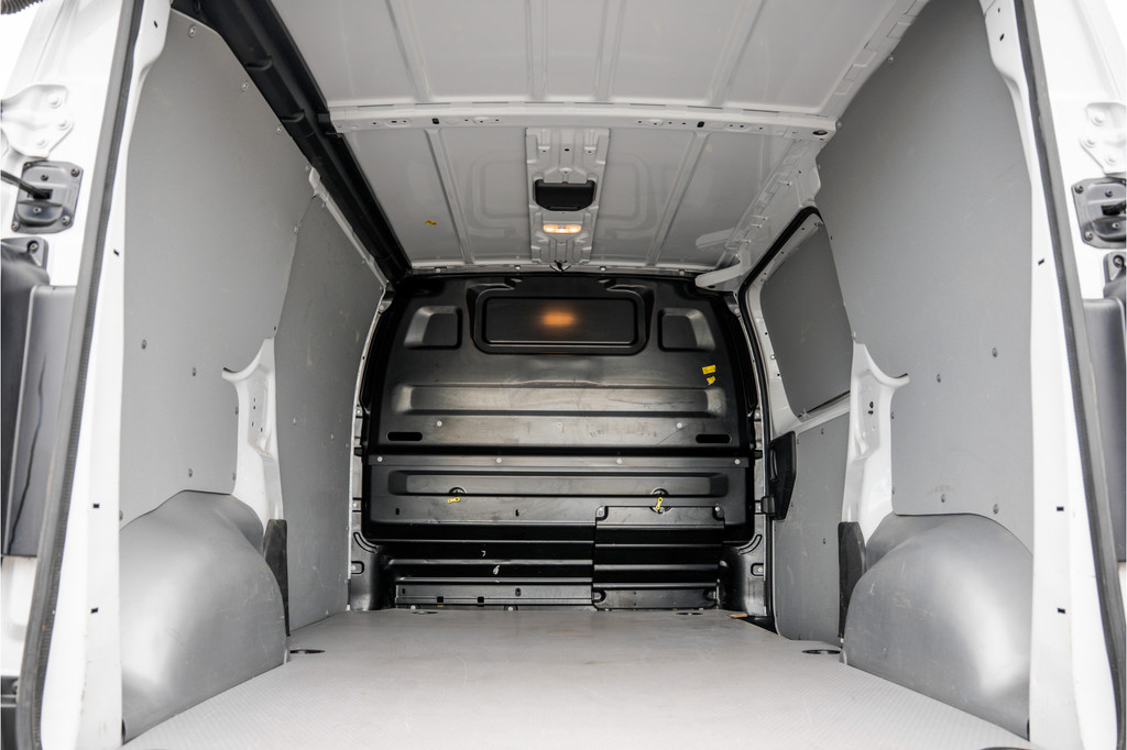 Citroen Jumpy 2.0 BlueHDi | 145 PK | AUTO | Vitrual display | Camera | Carplay | Cruise | Airco | 3-Zits 10