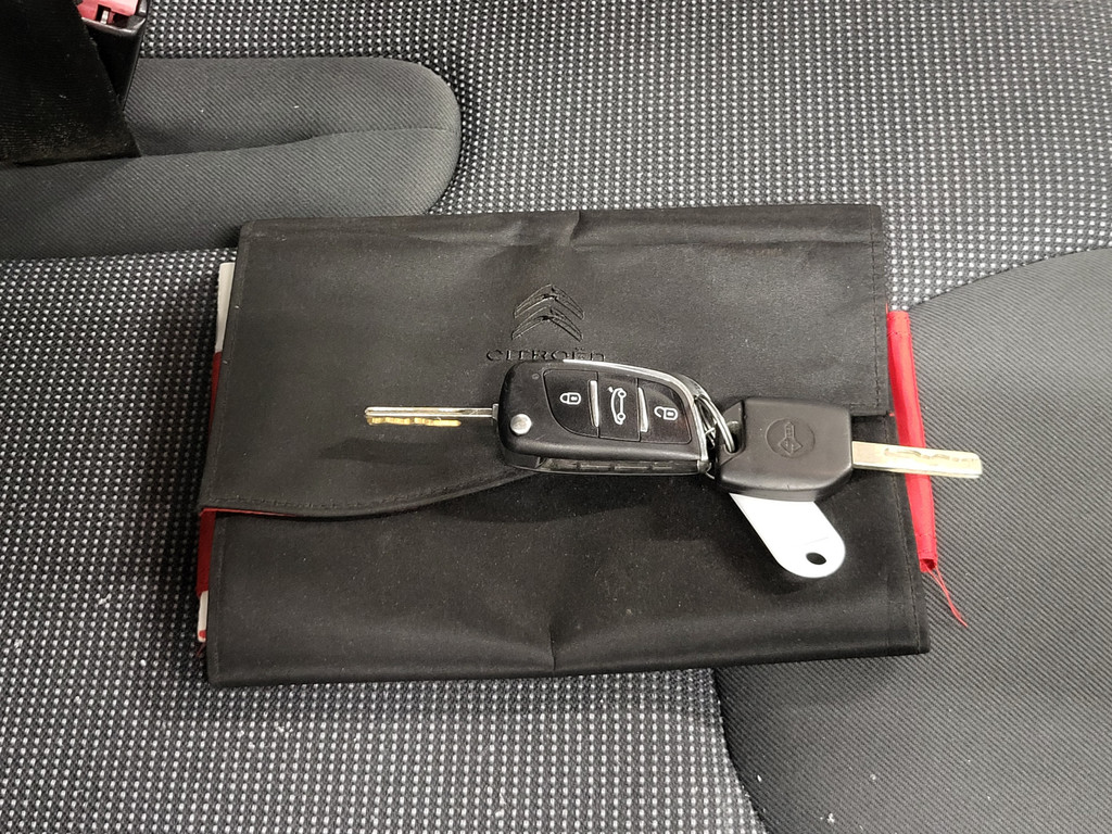 Citroen Jumpy 2.0HDI L2/H1 Dubbele Cabine Apk tot 21-10-2026! 17