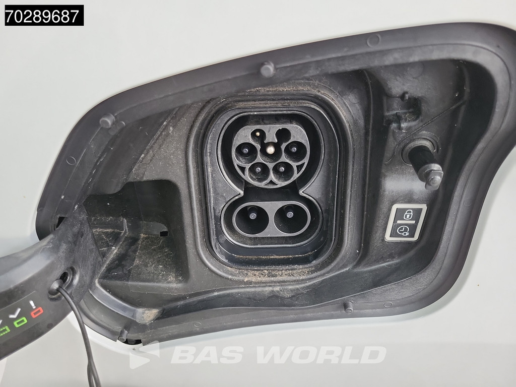 Citroen Jumpy 50kWh 230km WLTP Elektrisch L1H1 Imperiaal Navi Camera Airco Cruise 3m3 Airco Cruise control 19