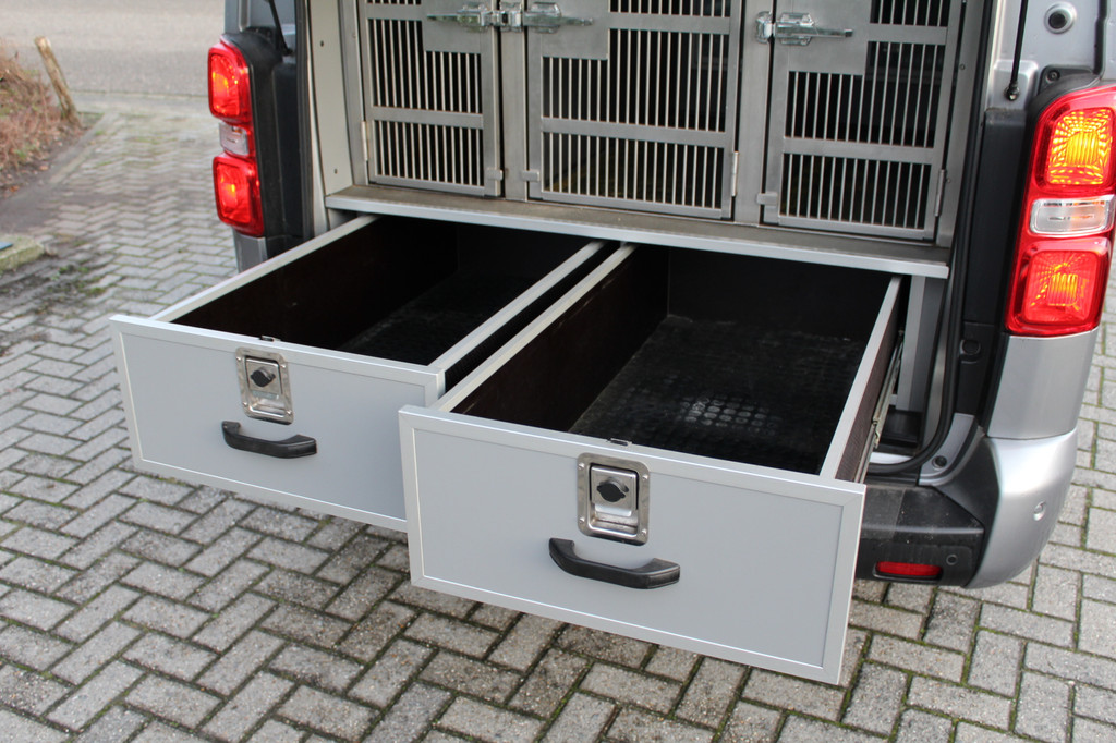Citroen Jumpy XL 2.0 BlueHDI 180PK E6 Automaat M Club L3 -- professionele honden inrichting -- 15