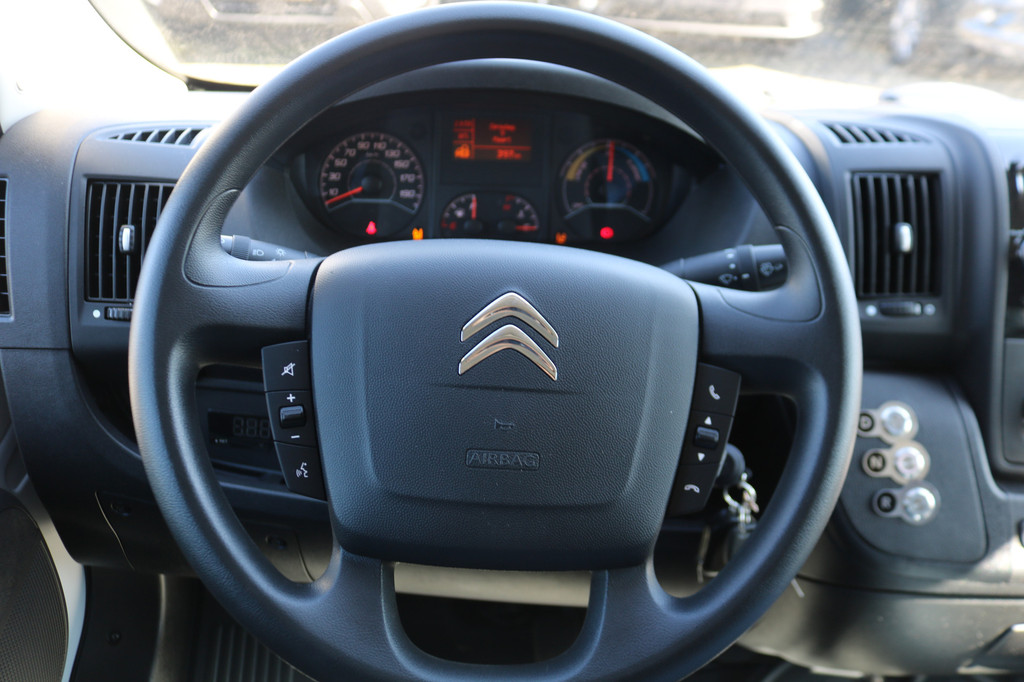 Citroen e-Jumper Bakwagen met Achterdeuren 14