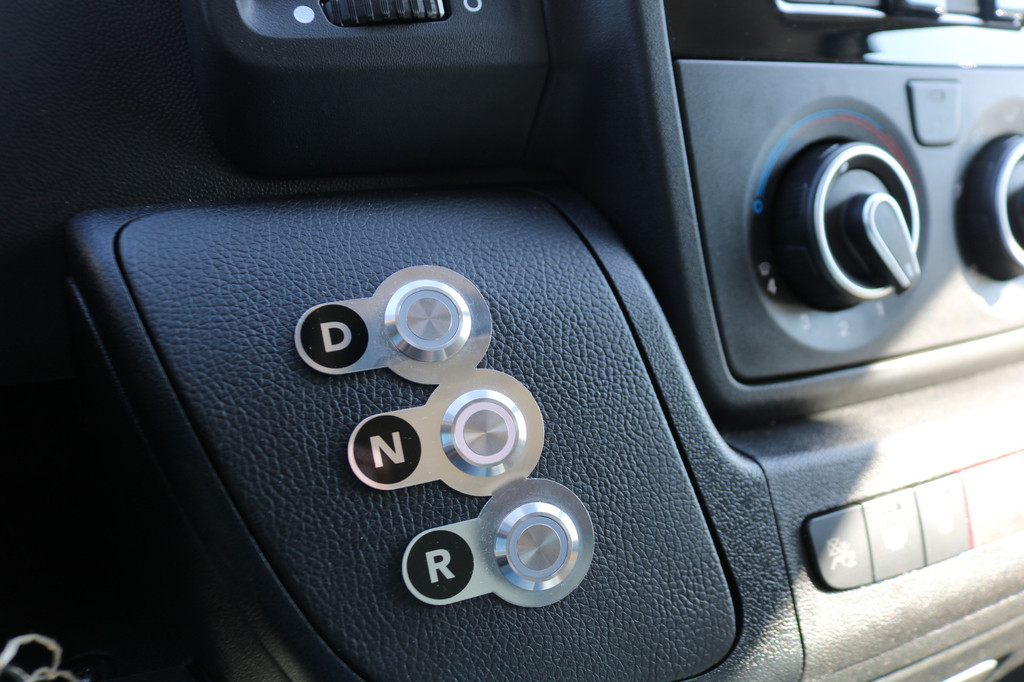 Citroen e-Jumper Bakwagen met Achterdeuren 21