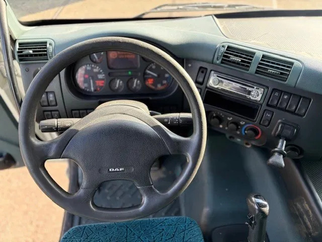 DAF 85.430 6x2 TRACTOR UNIT (EURO 4) (ZF16 MANUAL GEARBOX / ZF-INTARDER / LIFT-AXLE / STEERING AXLE / ETC.) 10