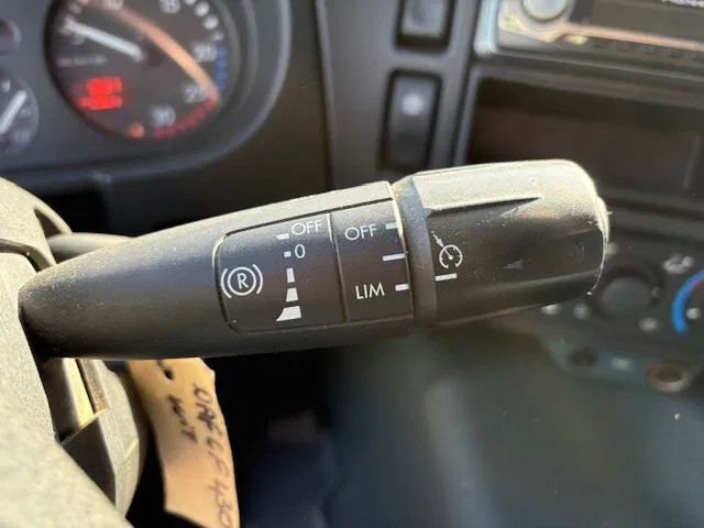 DAF 85.430 6x2 TRACTOR UNIT (EURO 4) (ZF16 MANUAL GEARBOX / ZF-INTARDER / LIFT-AXLE / STEERING AXLE / ETC.) 13