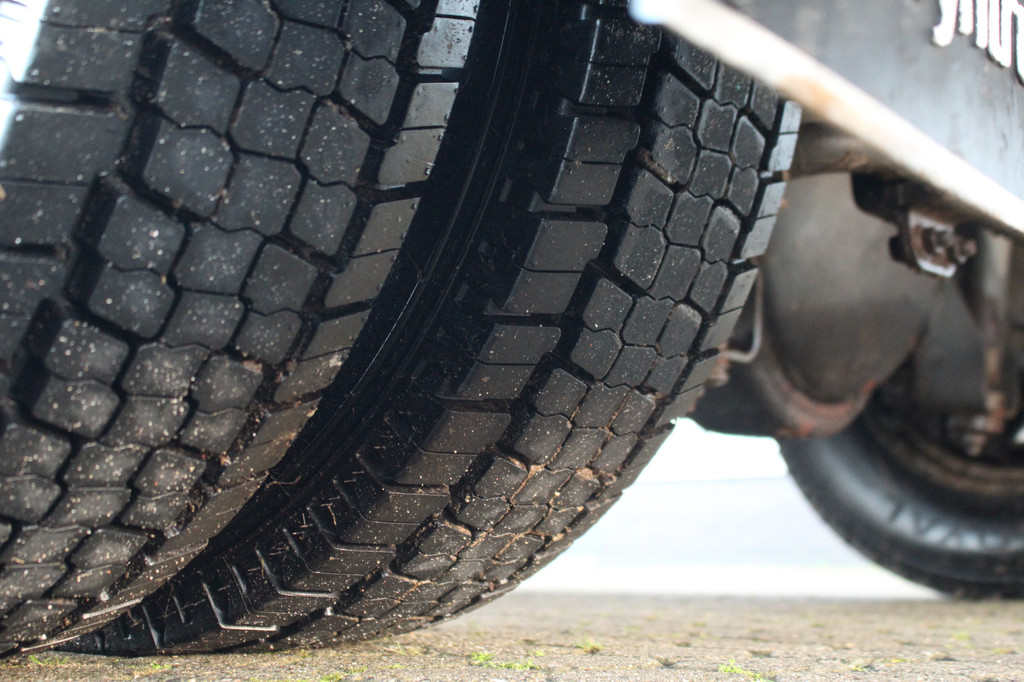 DAF AE45LF 150pk | Geen APK | Laadklep | Lease 92,- p/m 14