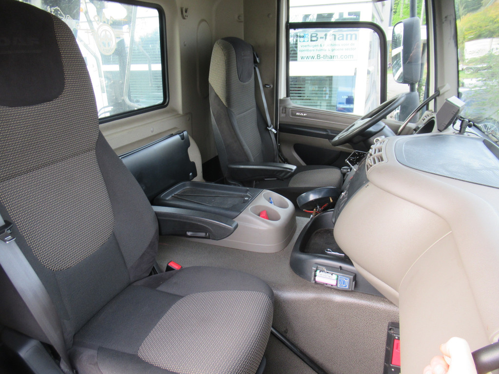 DAF CF 85.410 8x2 HIAB XS 244 HIPRO + VDL 21 T Haak - Kraan 15