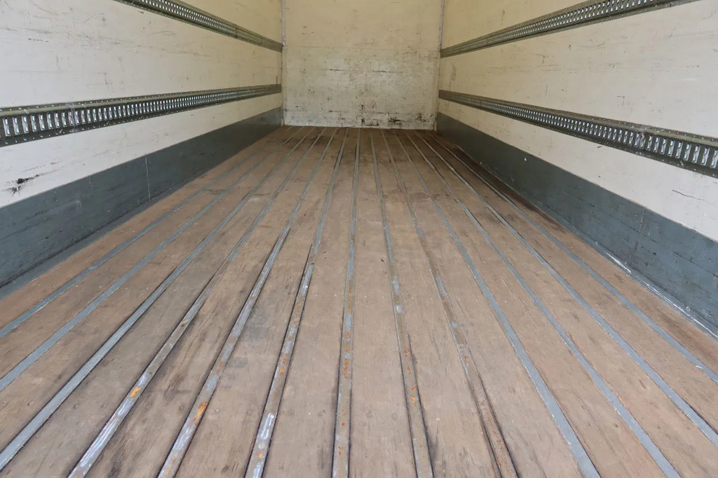 DAF CF 290 Bak+Klep Dhollandia 2.000 kg 10