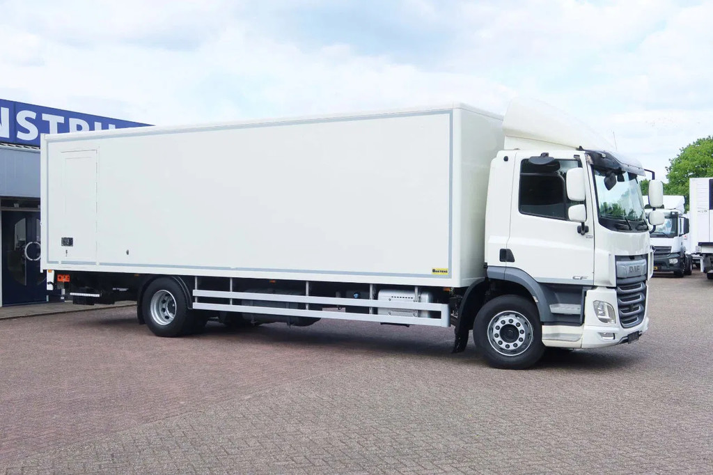 DAF CF 290 Bak+Klep Dhollandia 2.000 kg 9