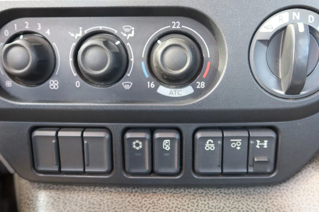 DAF CF 290 CF 290 FAN Stuuras 6x2 7