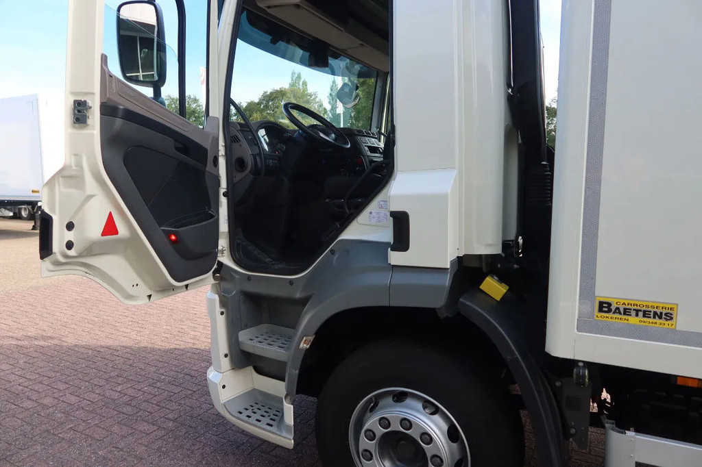 DAF CF 290 FA Bak + klep Dhollandia 2000 KG 17