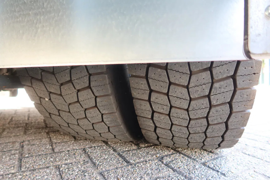 DAF CF 290 FA Machine transporter/ Oprijvrachtwagen 15