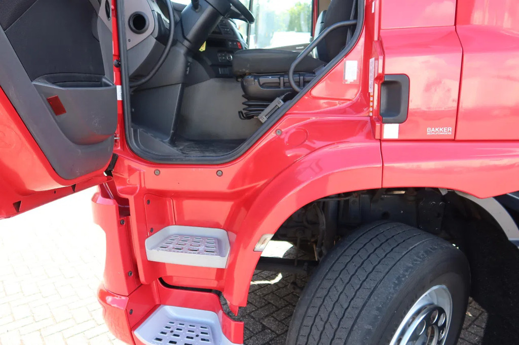 DAF CF 290 FA Machine transporter/ Oprijvrachtwagen 16