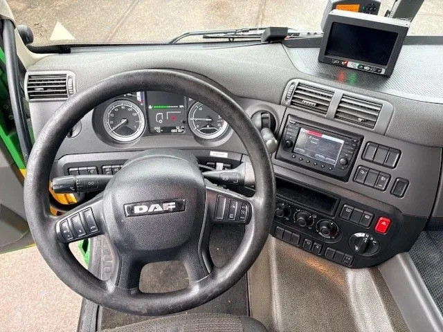 DAF CF 400 SPACECAB (EURO 6 / AS-TRONIC / 8.000 KG. FRONT AXLE / AIRCONDITIONING / FRIDGE / CAMERA SYSTEM / COMPLETE SPOILERSET / ETC.) 8