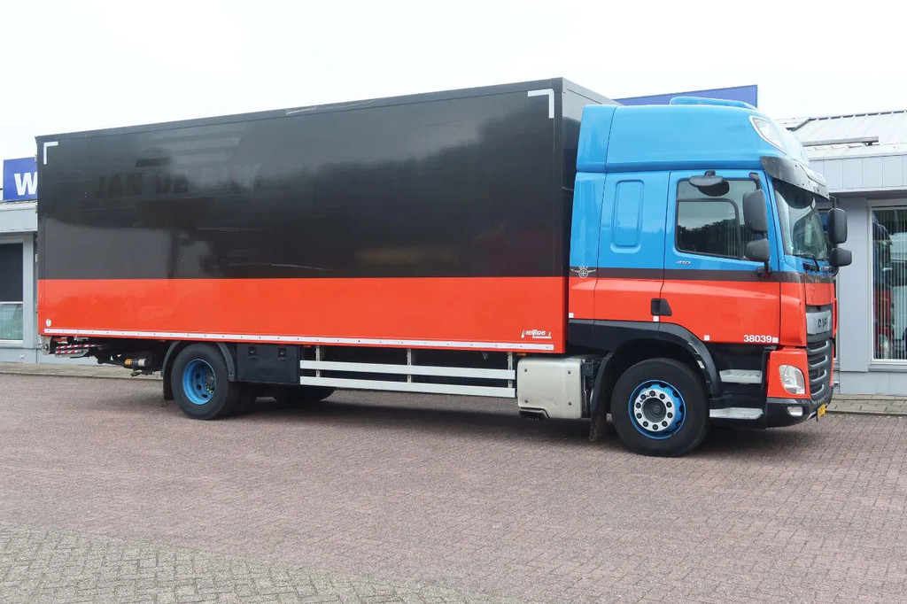 DAF CF 410 Bakwagen + Onderschuif klep 11