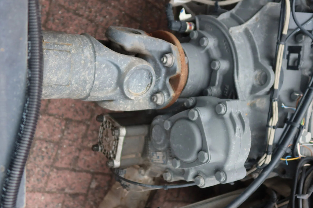 DAF CF 450 Chassis Cabine Slaap Cabine 2x Bed 13