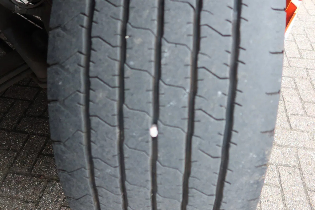 DAF CF 450 Chassis Cabine Slaap Cabine 2x Bed 15