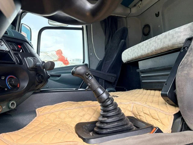 DAF CF 85.410 SPACECAB (EURO 5 / ZF16 MANUAL GEARBOX / MX-BRAKE / FRIDGE UNDER BED / AIRCONDITIONING / ETC.) 9