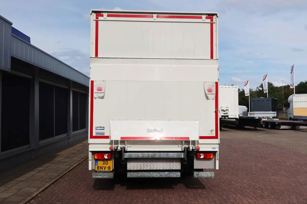 DAF LF 210 Bakwagen+ Dhollandia 1500 kg 13