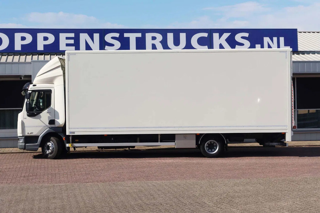DAF LF 210 FA Bakwagen + Dhollandia 2000 kg klep extra accu set, 3x bindrail + stang. 16