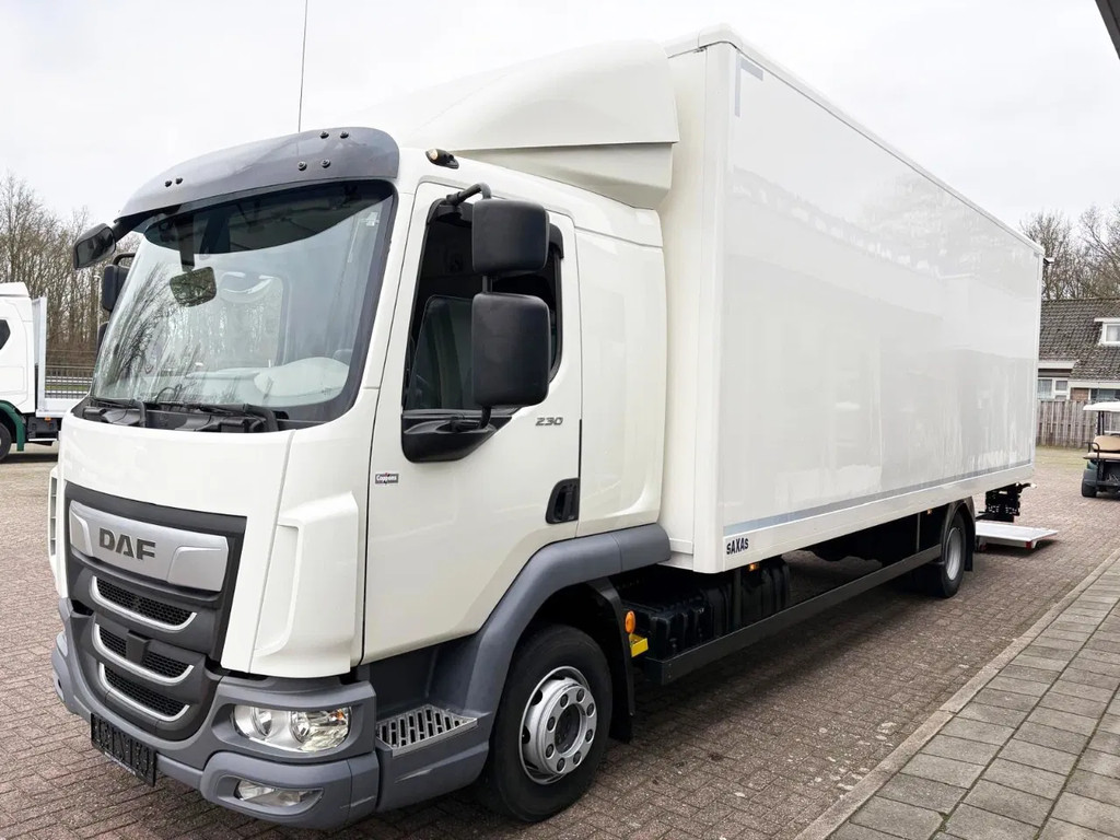 DAF LF 230 Bakwagen + Klep Dhollandia 1.000 kg