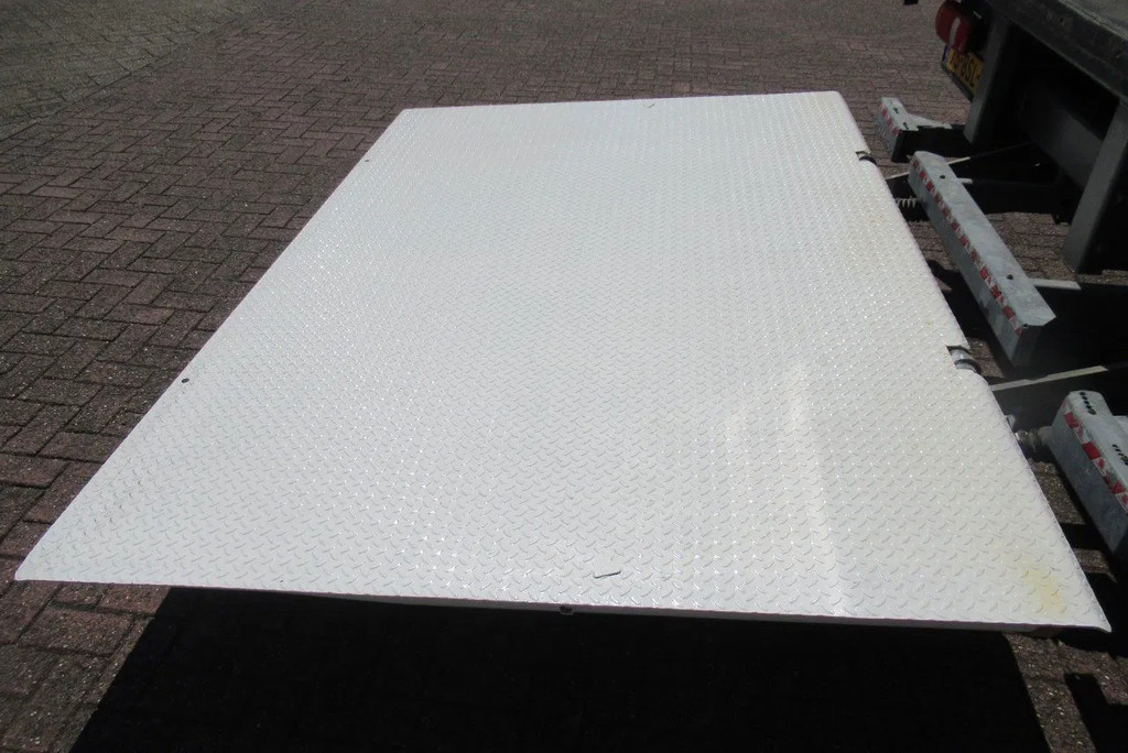 DAF LF 250 250 bak + klep + schuifzeil E6 11