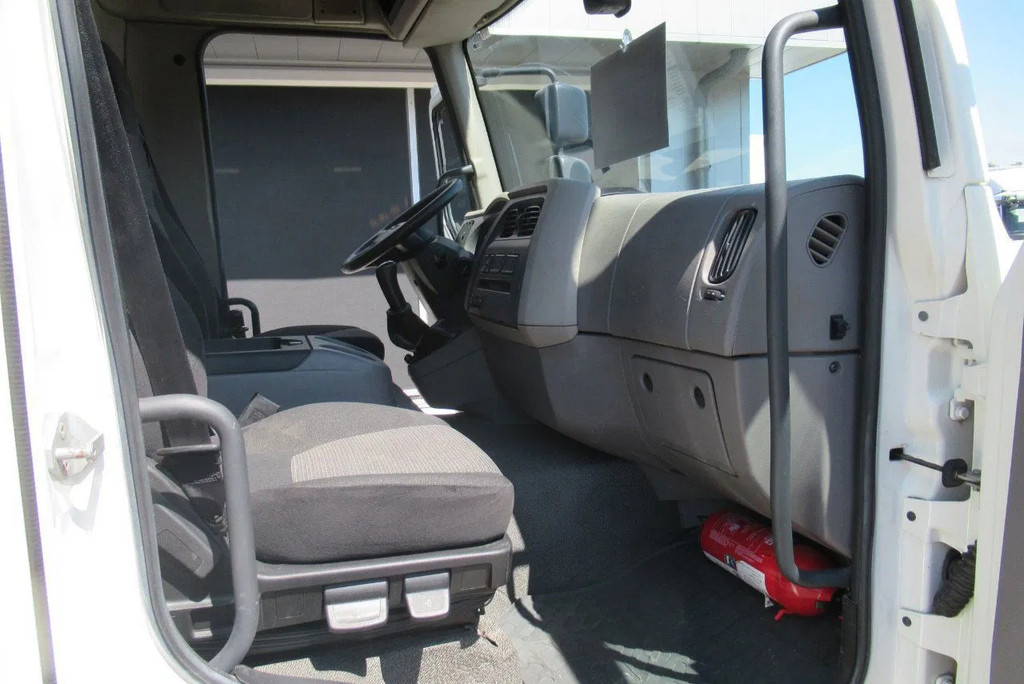 DAF LF 250 250 bak + klep + schuifzeil E6 7