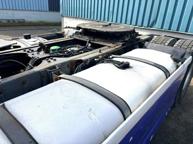 DAF XF 105.460 ATE SPACECAB 4x2 (EURO 5 / ZF12 MANUAL GEARBOX / P.T.O. / HYDRAULIC KIT / AIRCONDITIONING / ETC.) 7