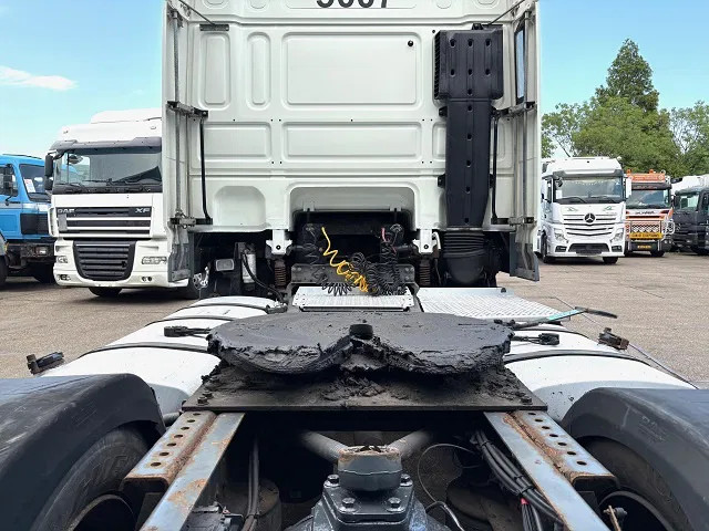 DAF XF 105.460 SPACECAB (ZF16 MANUAL GEARBOX / MX-BRAKE / 870+430 LITER TANK / FRIDGE / AIRCONDITIONING) 10