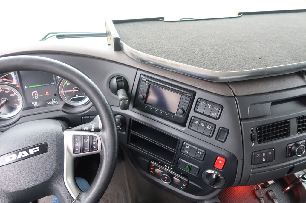 DAF XF 430 430 FA 4x2 BDF/Chassiscabine Wisselbare opbouw 7