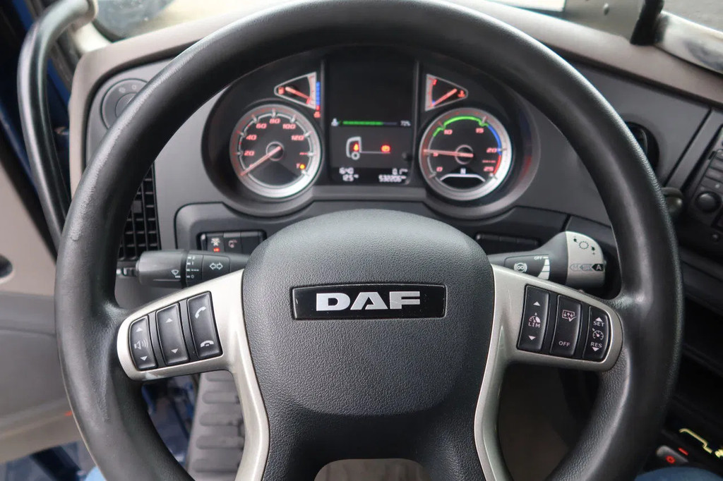 DAF XF 430 430 FA 4x2 BDF/Chassiscabine Wisselbare opbouw 9