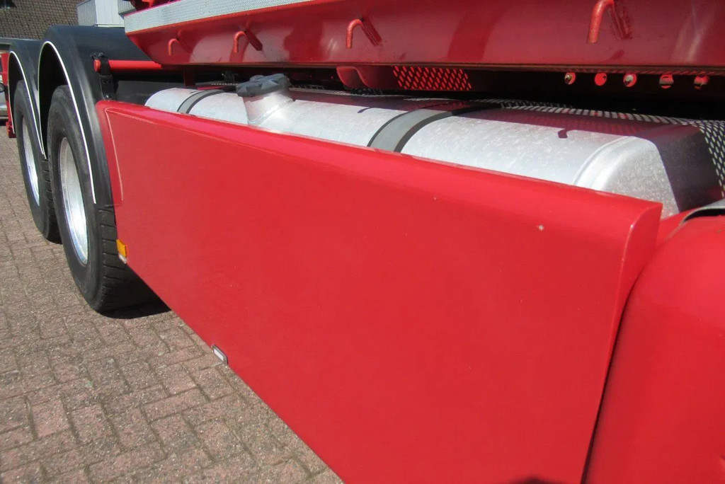 DAF XF 510 Fat 6x4 Euro 6 19