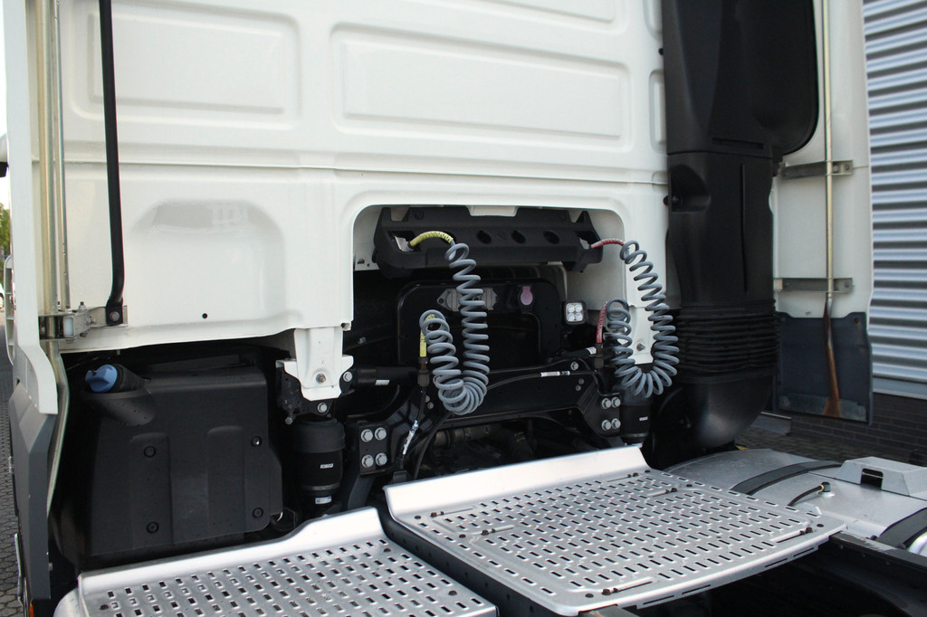 DAF XF 530 FTR 6x2 Euro6 530pk | Automaat | Dakspoiler | Dakraam | Liftas | Lease 1022,- p/m 11