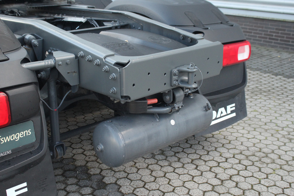 DAF XF 530 FTR 6x2 Euro6 530pk | Automaat | Dakspoiler | Dakraam | Liftas | Lease 1022,- p/m 9