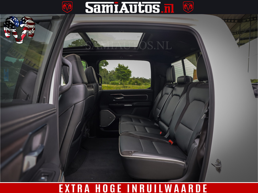 Dodge RAM 1500 Laramie Night | 420Pk 636 Nn | Extra Groot Scherm + Passagiers Scherm | Comfortabele Dubbele Cabine met Royale 5 Zitplaatsen | Nu Leverbaar uit Voorraad | Voorraad Nr 2223 - 5047 11